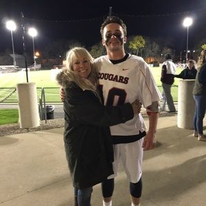 Meet your Posher, Sawyer